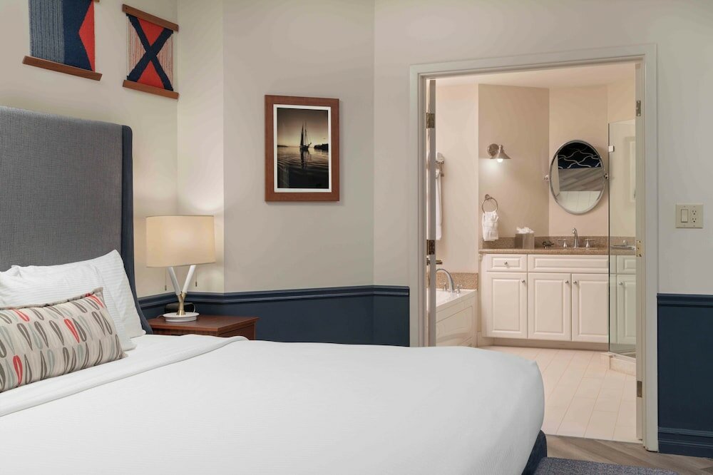 Фото Portland Harbor Hotel