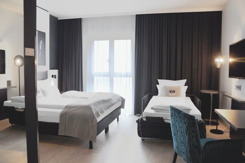 Фото The niu Star