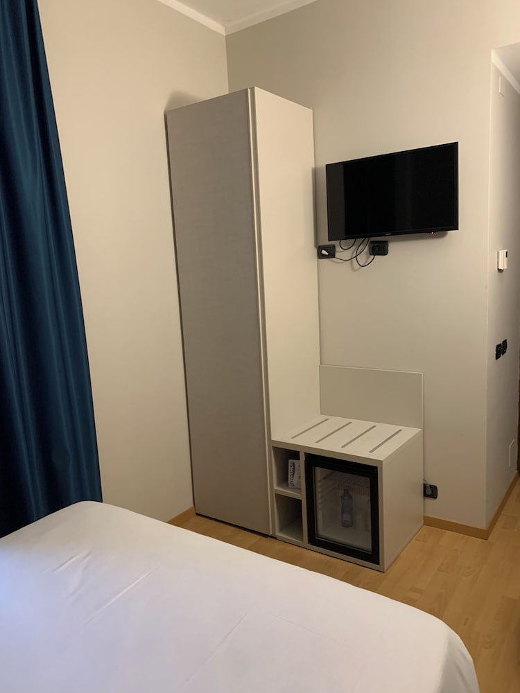 Фото Hotel Gardenia