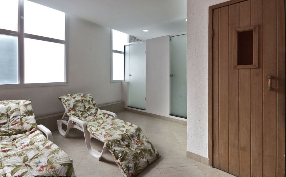 Фото Comfort Suites Alphaville