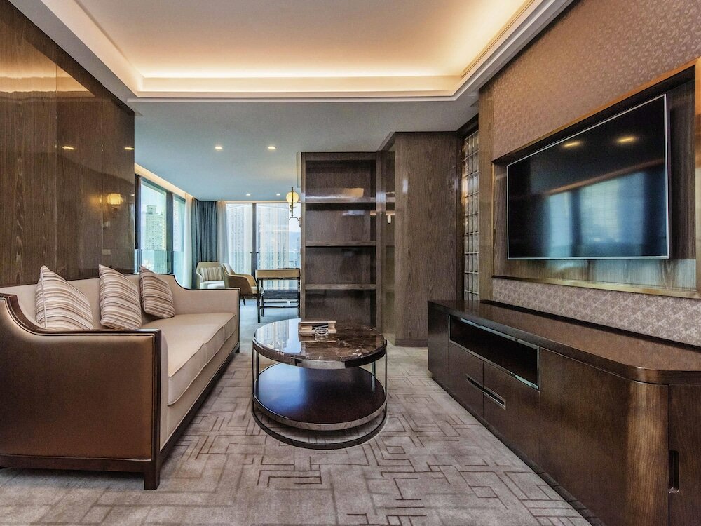 Фото Mercure Chongqing Downtown