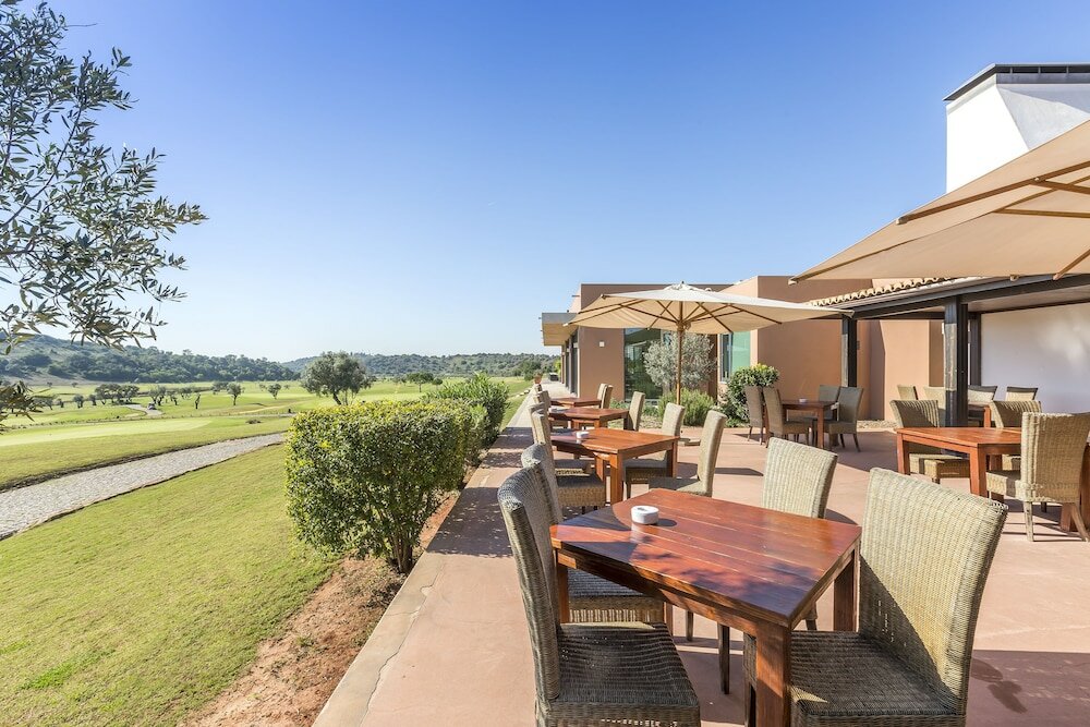 Фото Nau Morgado Golf & Country Club