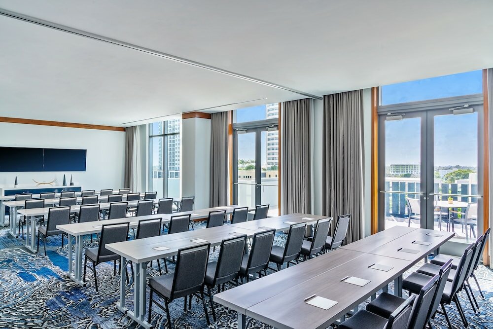 Фото Hyatt Centric Las Olas Fort Lauderdale