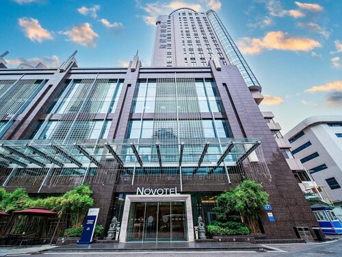Внешний вид отеля Novotel Guiyang Downtown в Гуйяне, фото 1