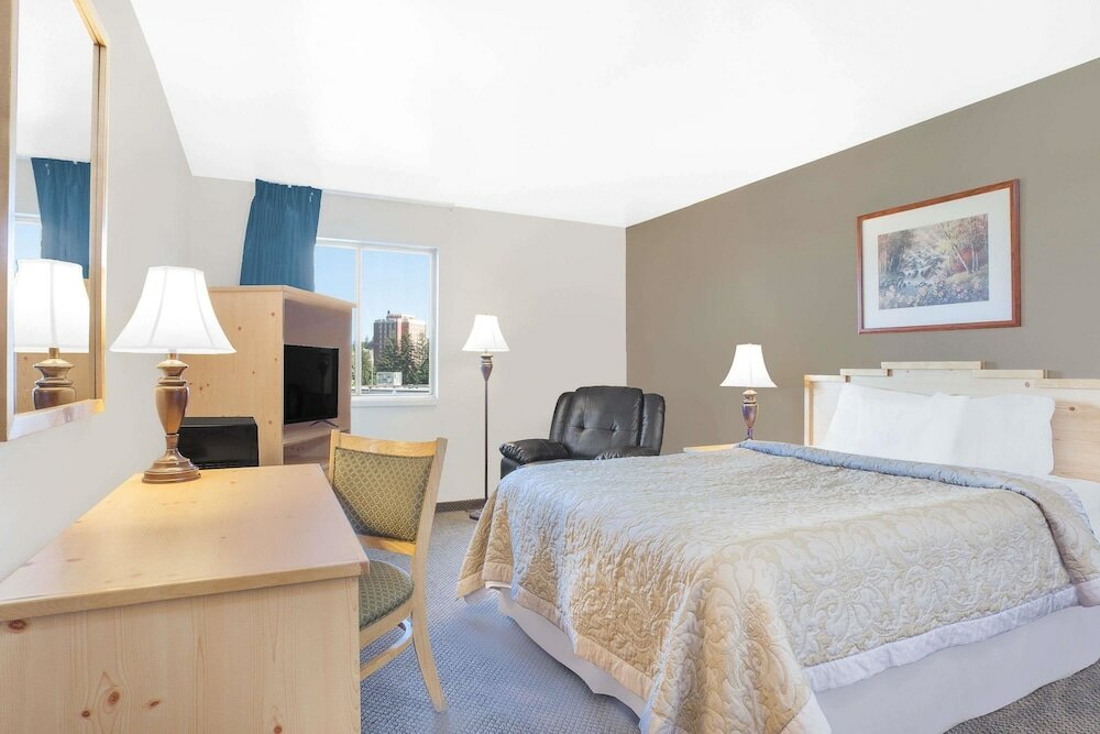 Фото Super 8 by Wyndham Moscow Pullman