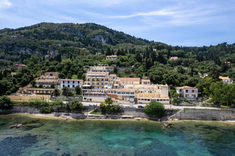 Фото El Greco Hotel by Estia