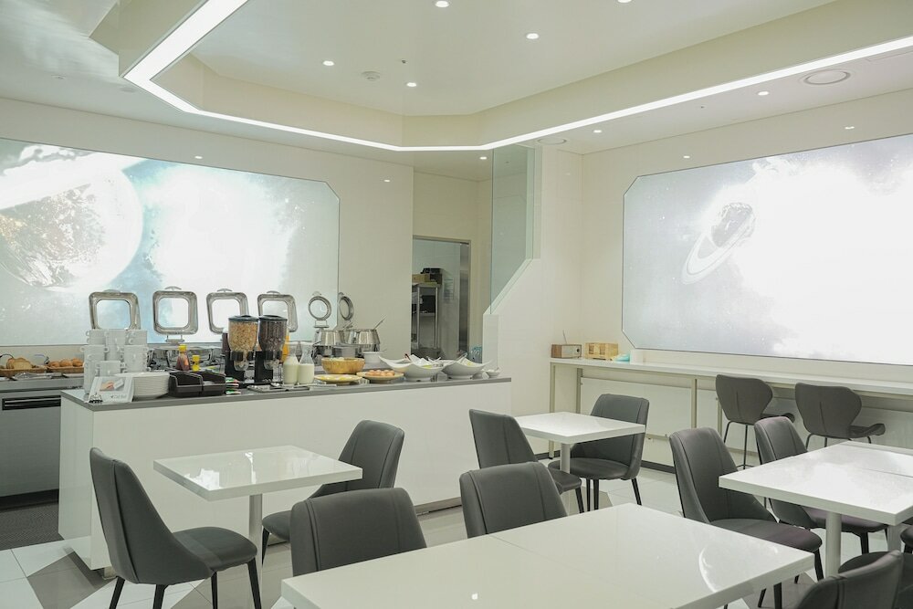 Фото Henn na Hotel Seoul Myeongdong