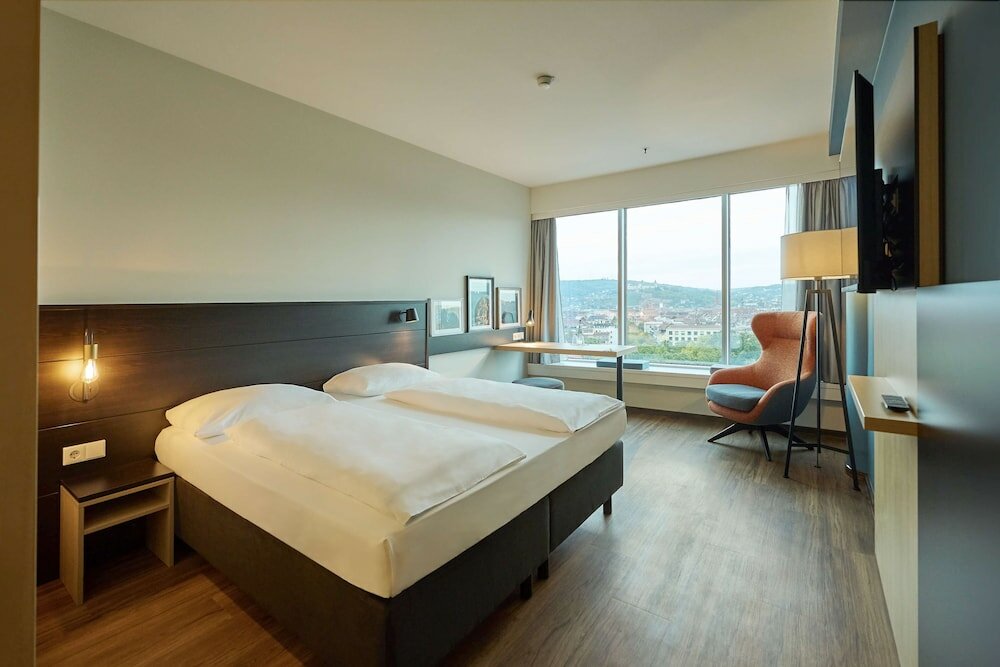 Фото Ghotel hotel & living Würzburg