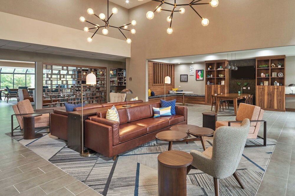 Фото Four Points by Sheraton Chicago Schaumburg