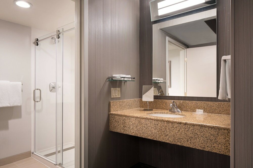 Фото Courtyard by Marriott Milpitas Silicon Valley