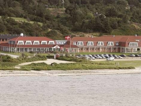 Гостиница Hotel Pinenhus в Дании