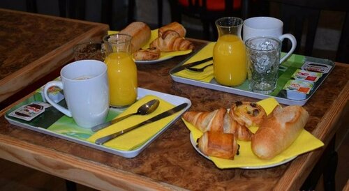 Гостиница Hotel Lyonnais в Ницце