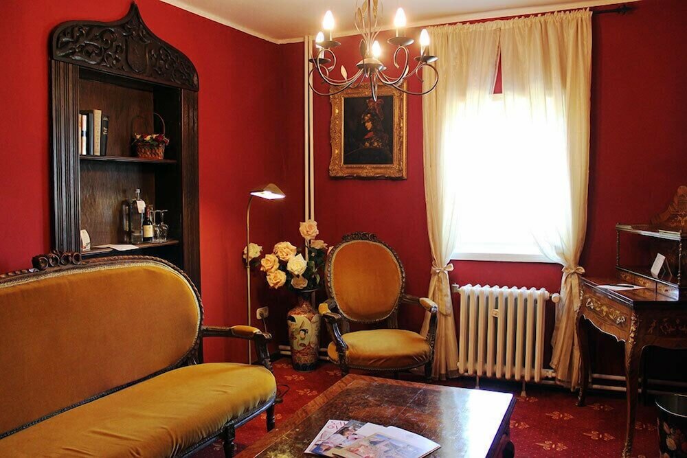 Фото Hotel Burg Trendelburg