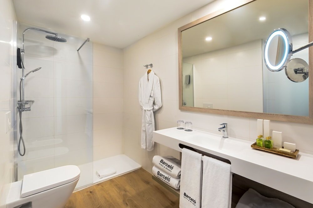 Фото Barceló Santiago