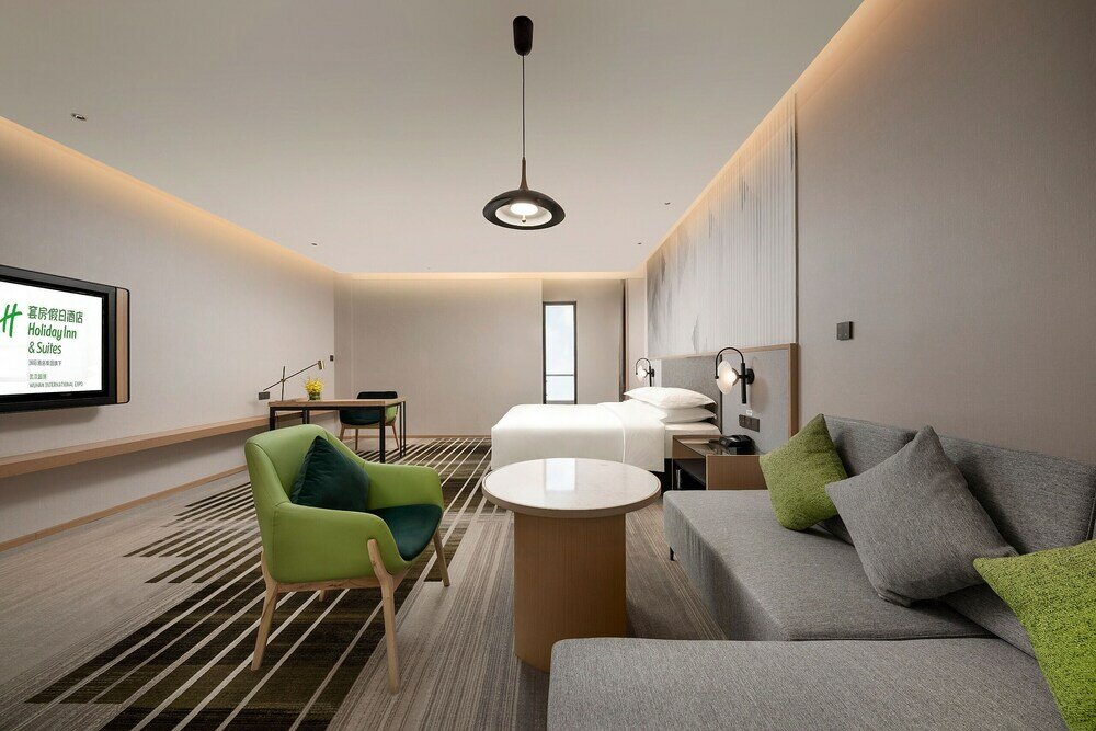 Фото Holiday Inn Hotel And Suites Wuhan New City, An Ihg Hotel