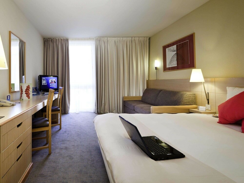 Фото Novotel Leeds Centre