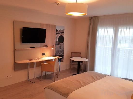 Фото Residhome apparthotel Toulouse Ponts Jumeaux