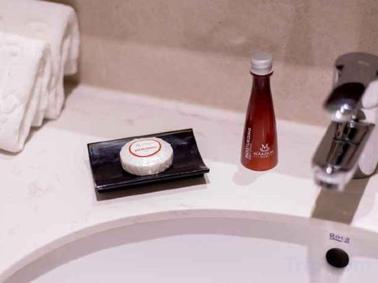 Фото The Marison Hotel