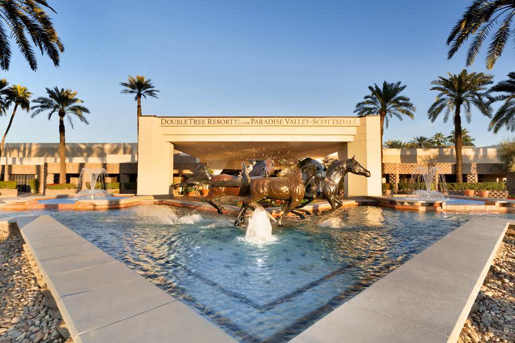 Фото DoubleTree Resort by Hilton Paradise Valley - Scottsdale