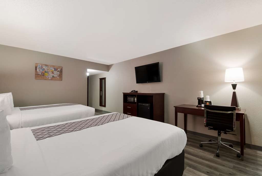 Фото SureStay Plus Hotel by Best Western San Antonio North