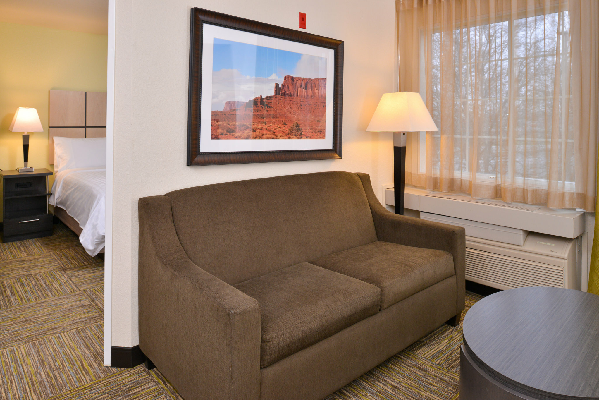 Фото Candlewood Suites Austin-Round Rock, an Ihg Hotel