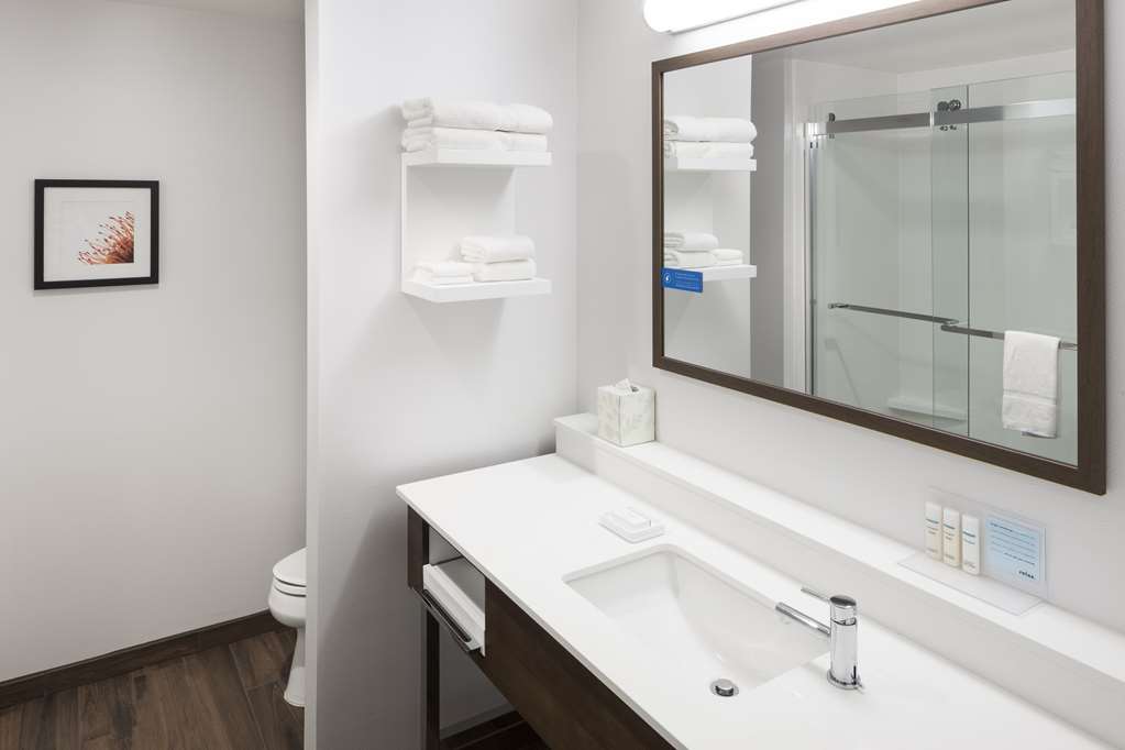 Фото Hampton Inn & Suites Phoenix Downtown