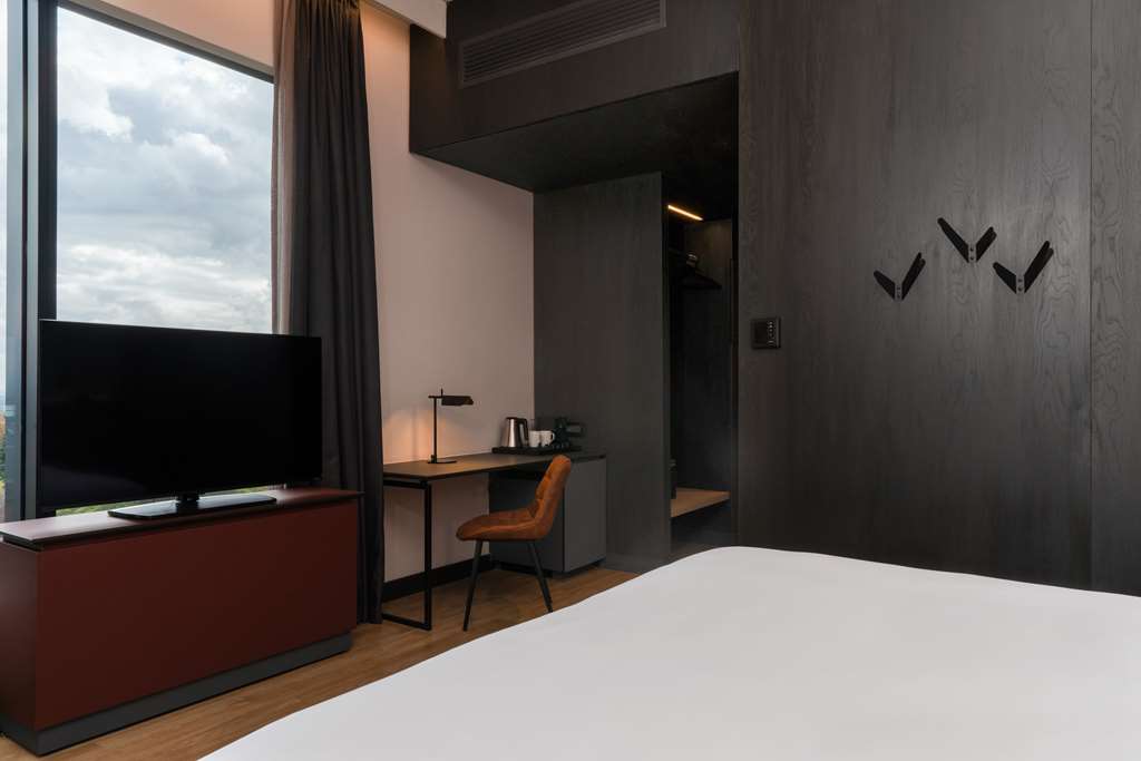 Фото Radisson Red Johannesburg Rosebank