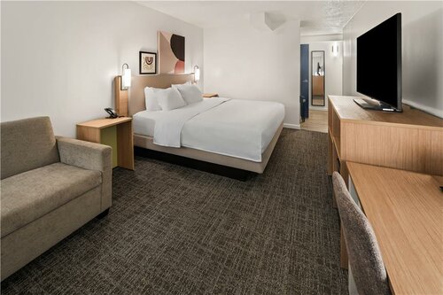 Гостиница Spark by Hilton Waldorf в Уолдорфе