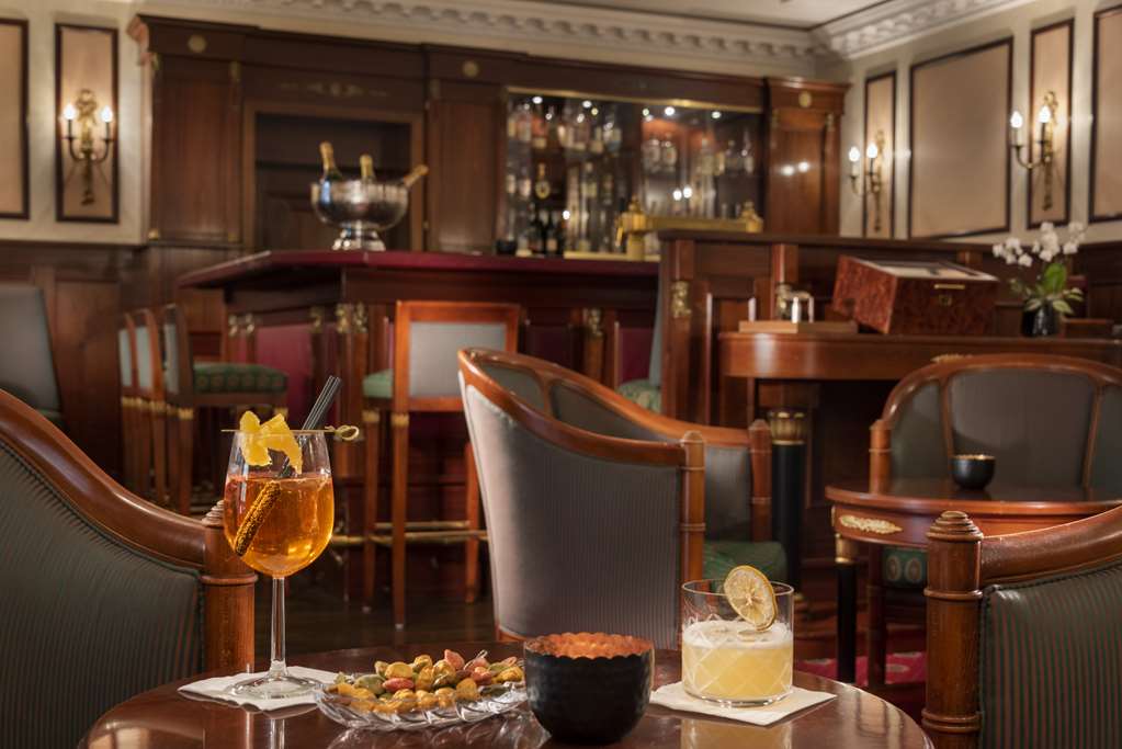 Фото Best Western Premier Grand Hotel Russischer Hof