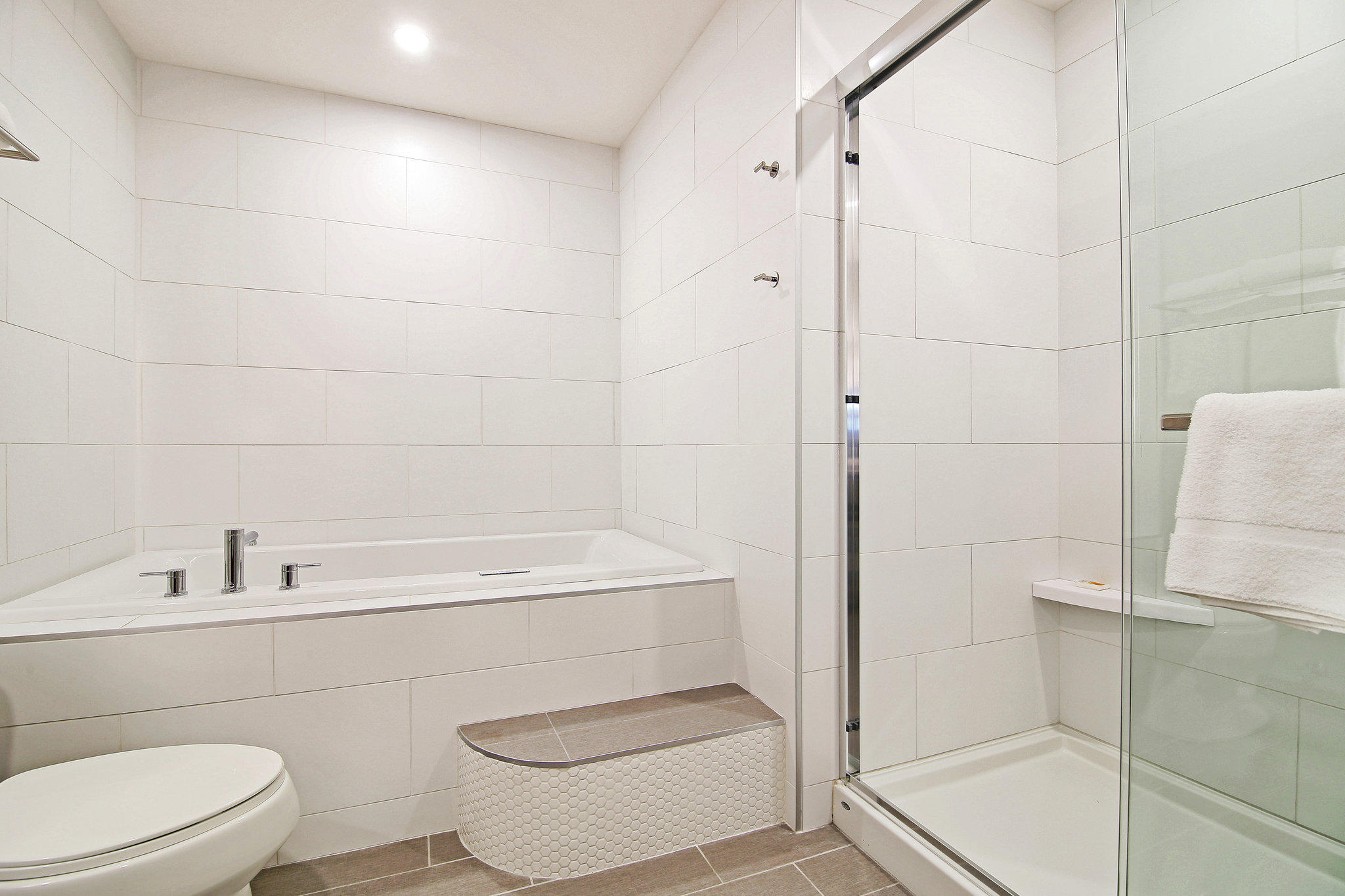 Фото Holiday Inn Hotel & Suites Calgary Airport North by IHG