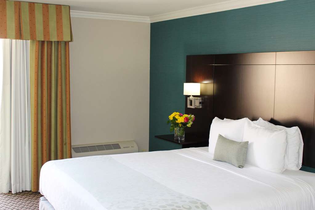 Фото Best Western Plus La Mesa San Diego