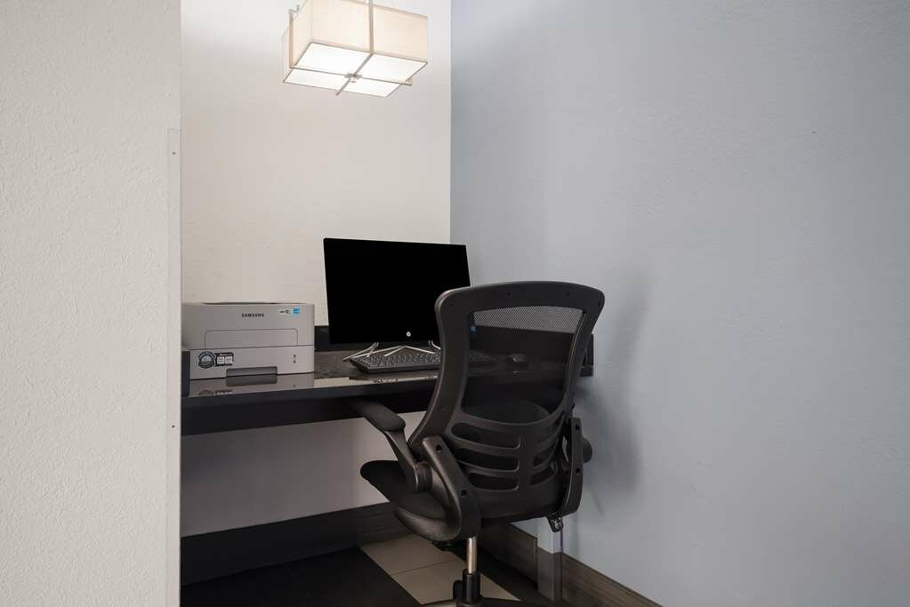 Фото Best Western Executive Inn