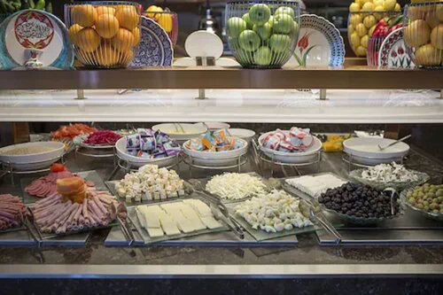 Гостиница Hilton Garden Inn Istanbul Ataturk Airport в Багджиларе