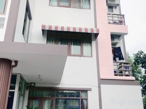 Апартаменты Thitikarn Apartment в Самутпракане