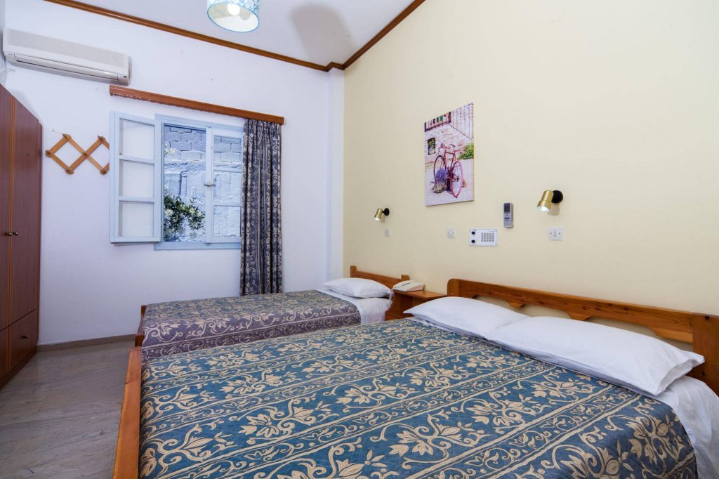 Фото Akis Hotel