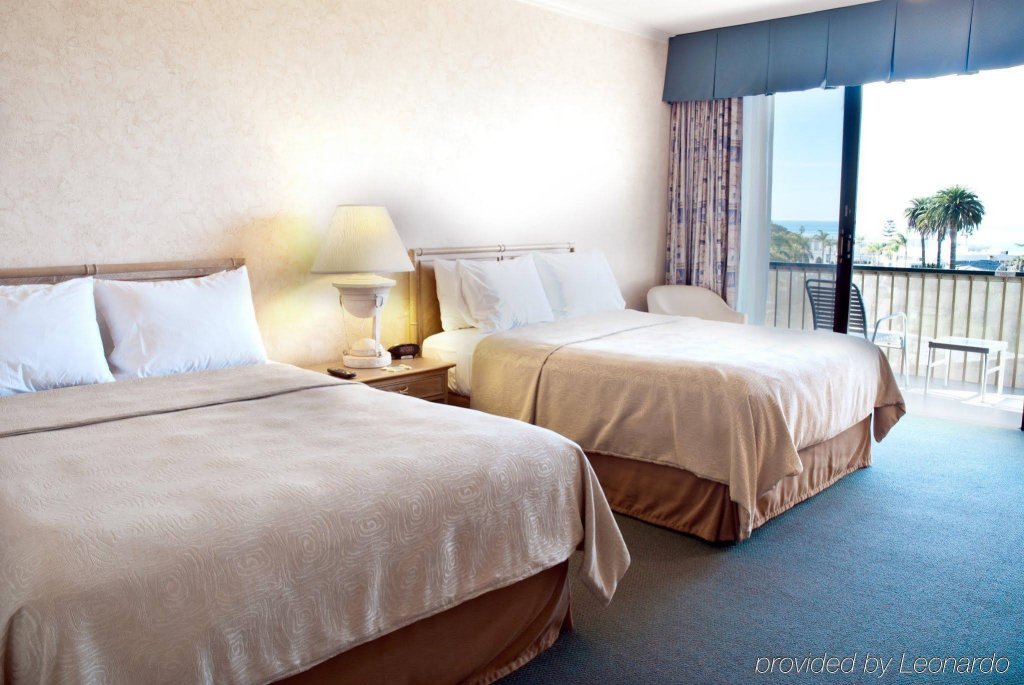 Фото Inn by The Sea La Jolla