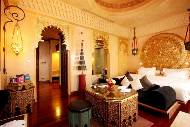 Гостиница The Baray Villa by Sawasdee Village