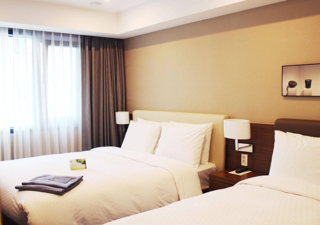 Фото Busan Business Hotel