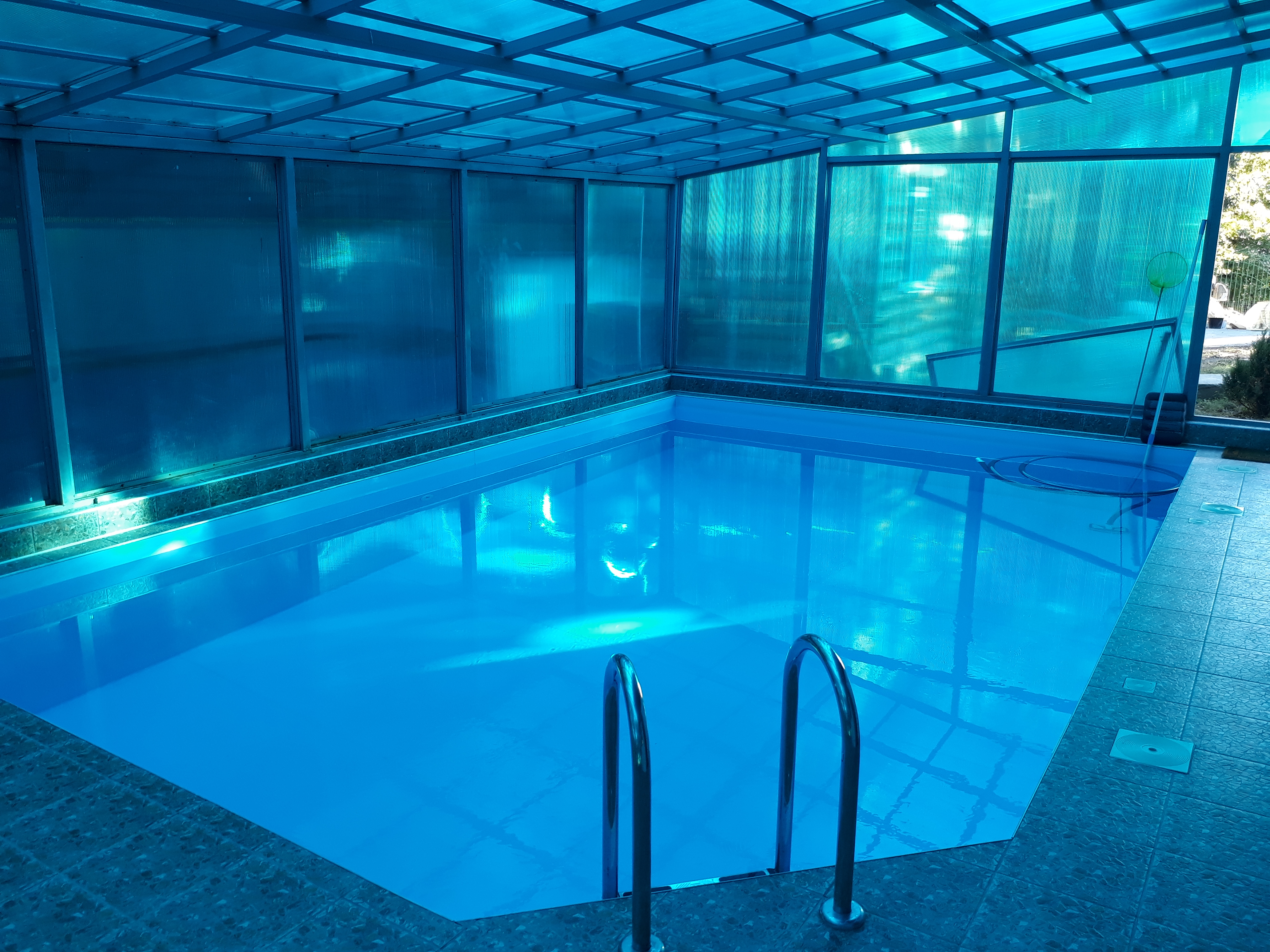 Фото Загородный дом в лесу