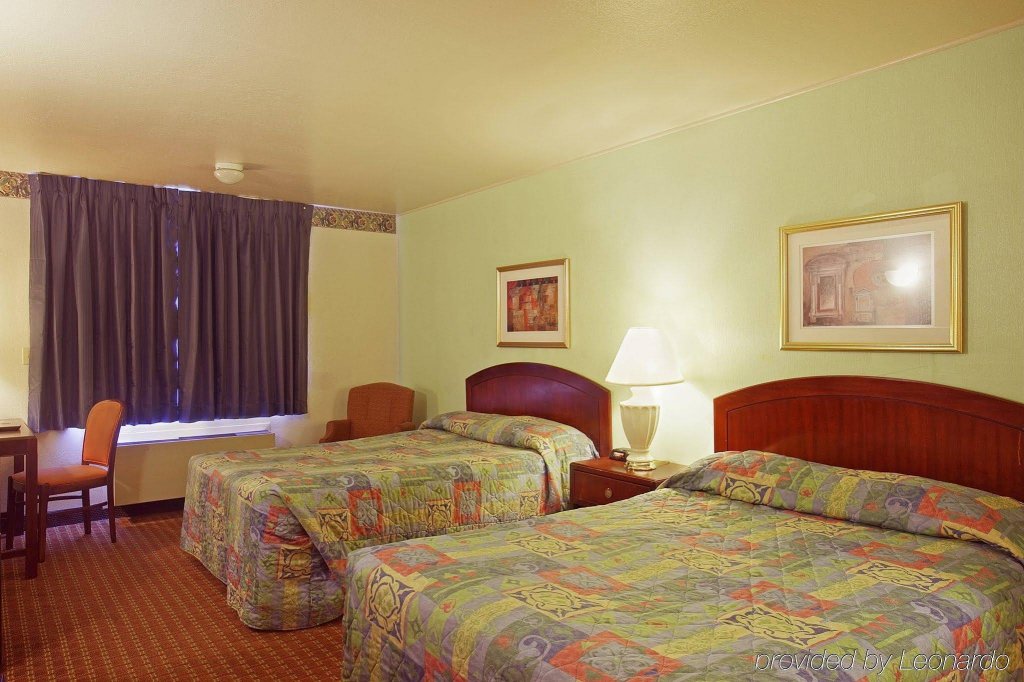 Фото Americas Best Value Inn Richmond San Francisco