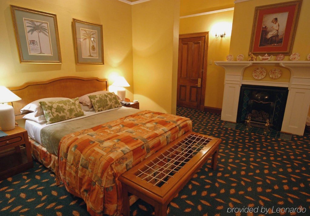 Фото Courtyard Hotel Arcadia