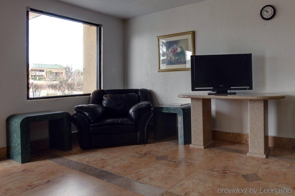 Фото Red Roof Inn Crestview