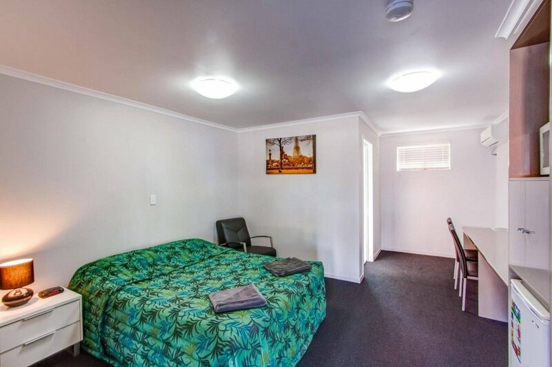 Гостиница Galaxy Mackay Motor Inn в Маккае