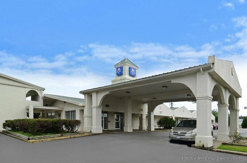 Гостиница Americas Best Value Inn Beaumont, Tx в Бомонте