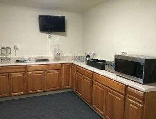 Гостиница Knights Inn Gallup near University of New Mexico в Гэллапе
