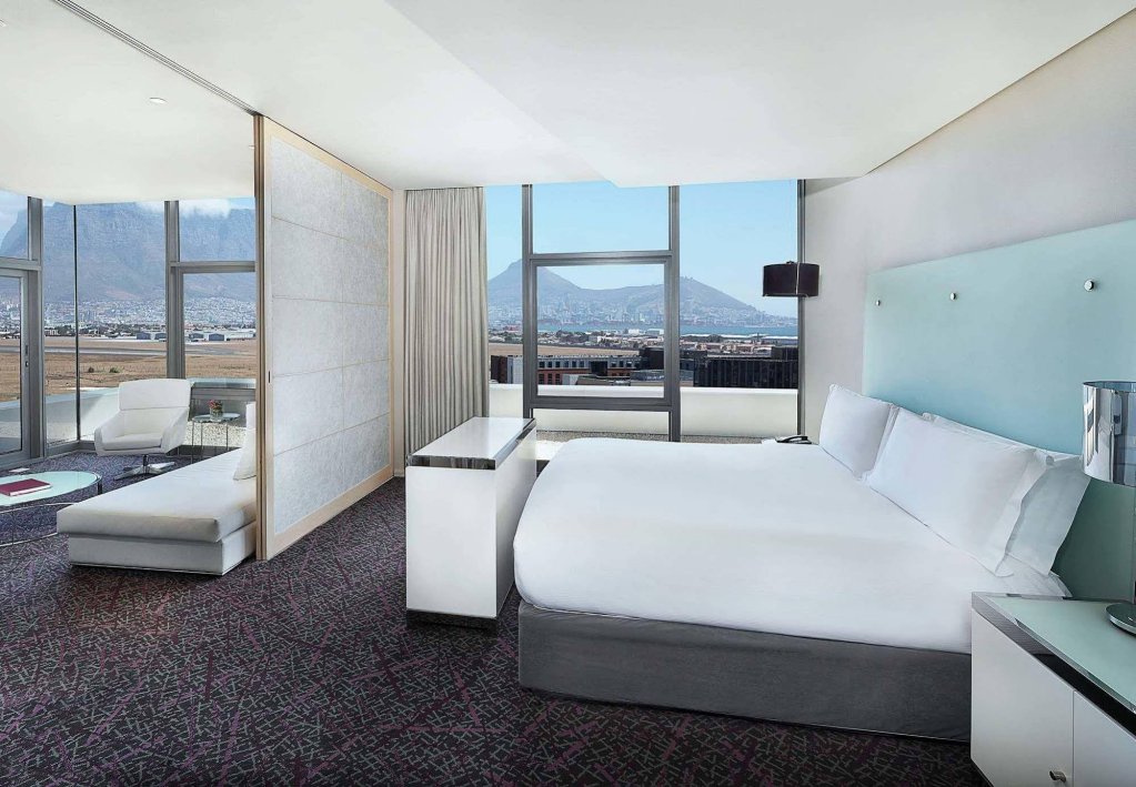 Фото Cape Town Marriott Crystal Towers