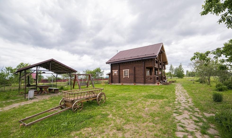 Фото Красная усадьба