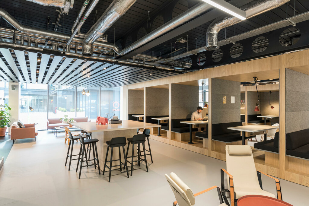 Organization of conferences and seminars Spaces - Edinburgh, Spaces Lochrin Square, Edinburgh, photo