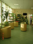 Sankt-Peterburgskoye Gosudarstvennoye Byudzhetnoye Uchrezhdeniye Territorialnaya bibliotechnaya sistema Pushkinskogo rayona Biblioteka filial № 9 (Valdayskaya Street, 9) ، مكتبة