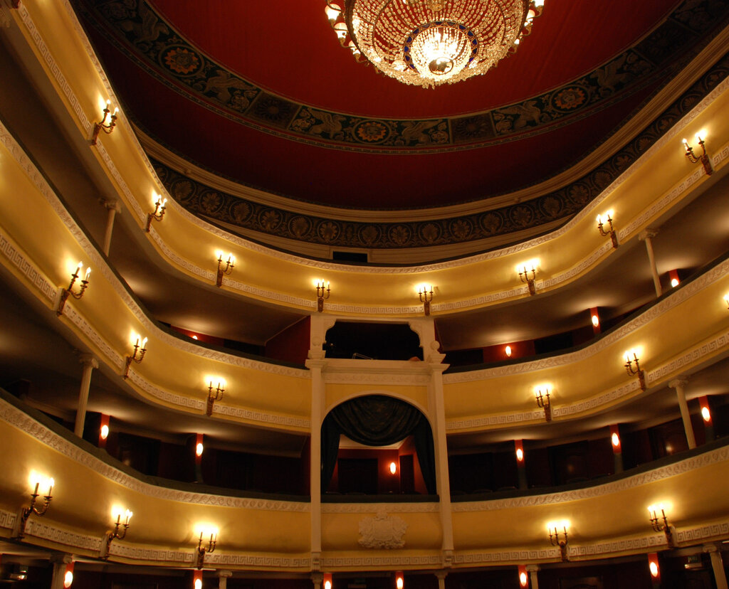 مسرح Kostromskoy gosudarstvenny dramatichesky teatr imeni A.N. Ostrovskogo ، ، صورة